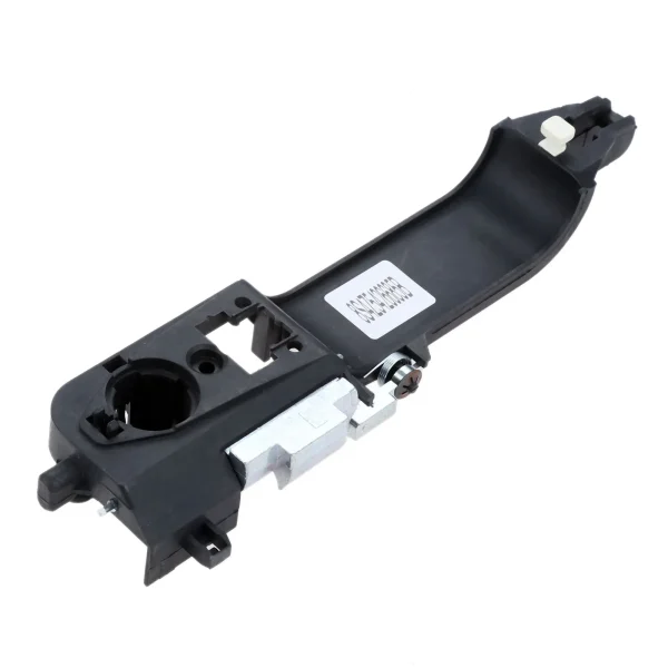 Ford Focus 2.0L (2008-2011) wzmocnienie podstawy klamki zewnętrznej – przód lewy, strona kierowcy