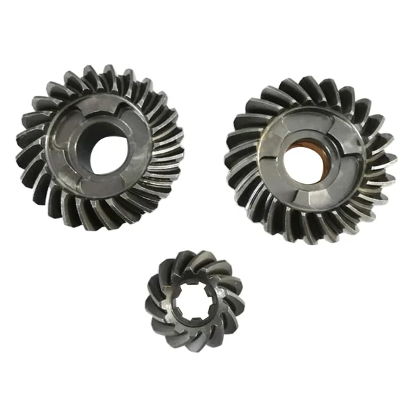 Zestaw przekładni do silnika zaburtowego Yamaha – 6J8-45551-00, 6J8-45560-00, 6J8-45571-00 – niezbędna część zamienna do silników o mocy 25 i 30 koni mechanicznych